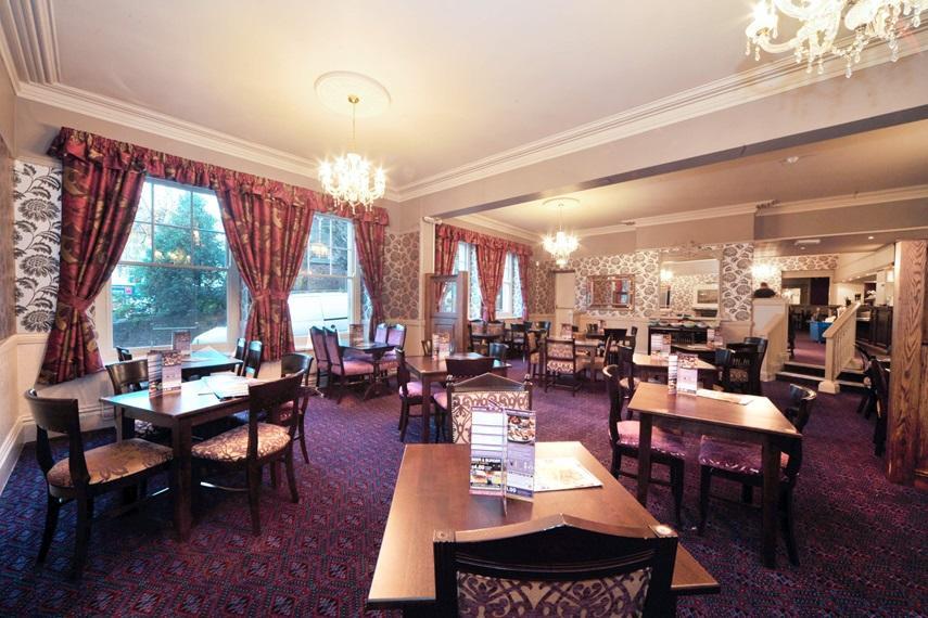 The Duke Of Wellington Wetherspoon Hotel Майнхед Екстериор снимка